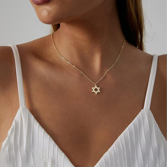 Dainty Star of David Necklace Gold Jewish Star Necklace Religious Gift - Picture 3 of 5